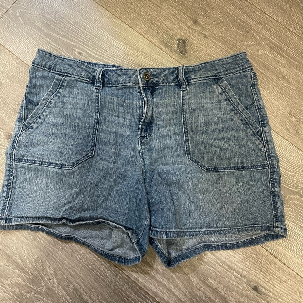 Liz Claiborne Denim Jean Shorts